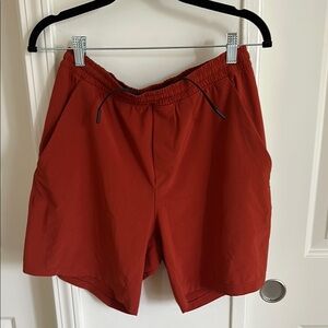 Lululemon Rust Orange Unlined Pacebreaker Men’s Running Short Size medium